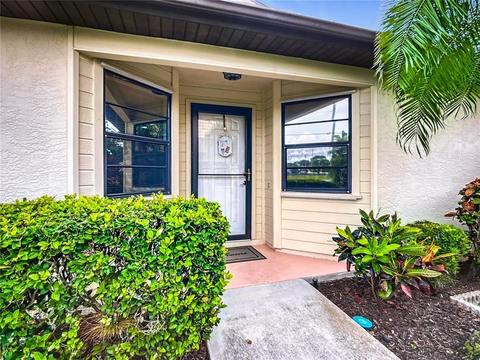 Activo con contrato: $279,900 (2 camas, 2 baños, 1443 Pies cuadrados)