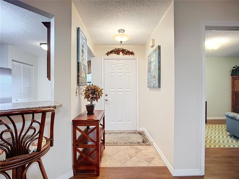 Activo con contrato: $279,900 (2 camas, 2 baños, 1443 Pies cuadrados)