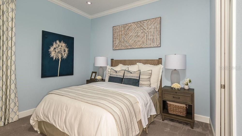 Active With Contract: $688,804 (3 beds, 3 baths, 2100 Square Feet)