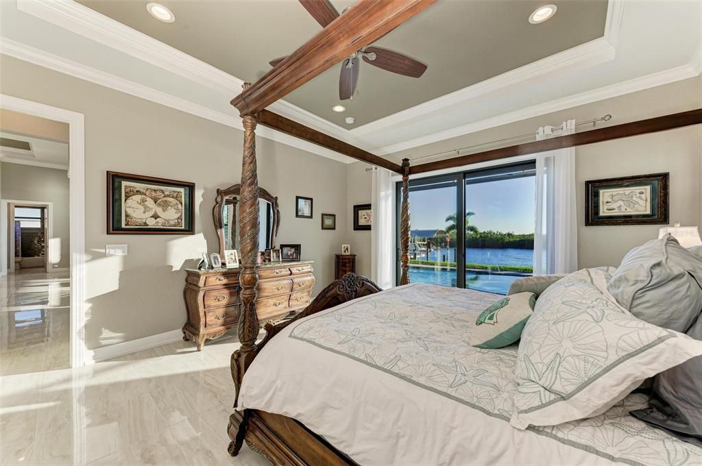 For Sale: $1,425,000 (3 beds, 3 baths, 2643 Square Feet)