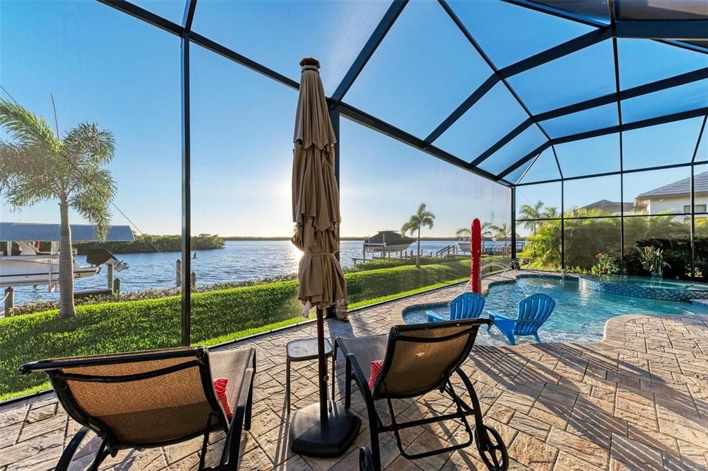 For Sale: $1,425,000 (3 beds, 3 baths, 2643 Square Feet)