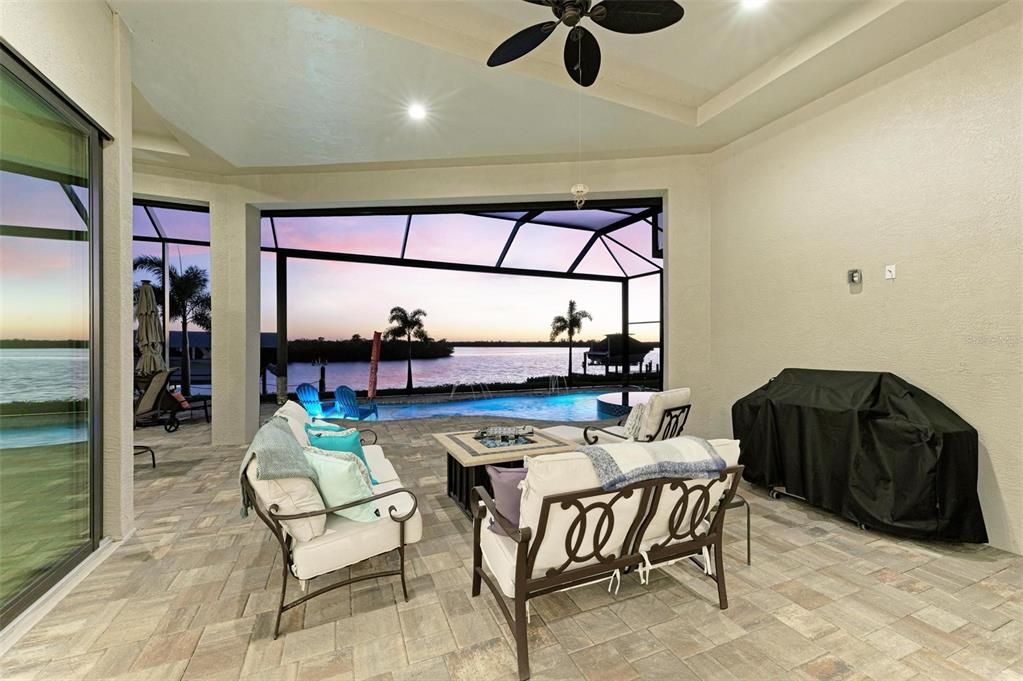 For Sale: $1,425,000 (3 beds, 3 baths, 2643 Square Feet)