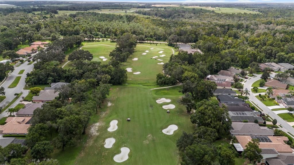 Activo con contrato: $725,000 (4 camas, 3 baños, 2749 Pies cuadrados)