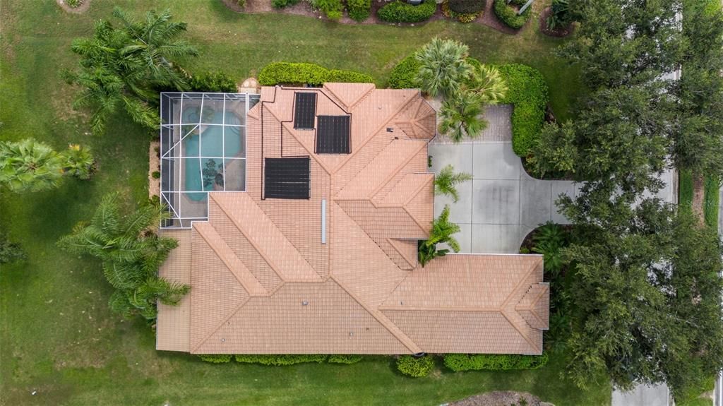 Activo con contrato: $725,000 (4 camas, 3 baños, 2749 Pies cuadrados)