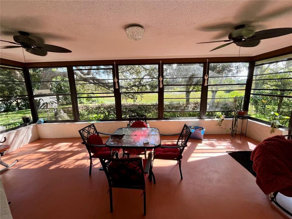 Active With Contract: $250,000 (2 beds, 2 baths, 1718 Square Feet)