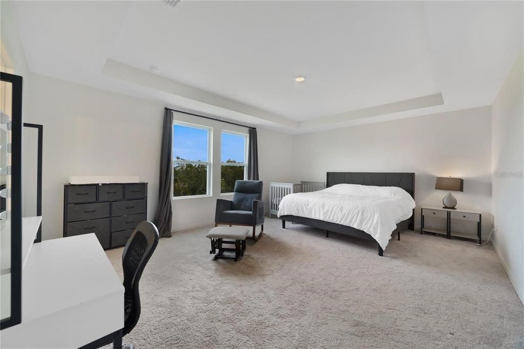 For Sale: $499,999 (5 beds, 3 baths, 2882 Square Feet)