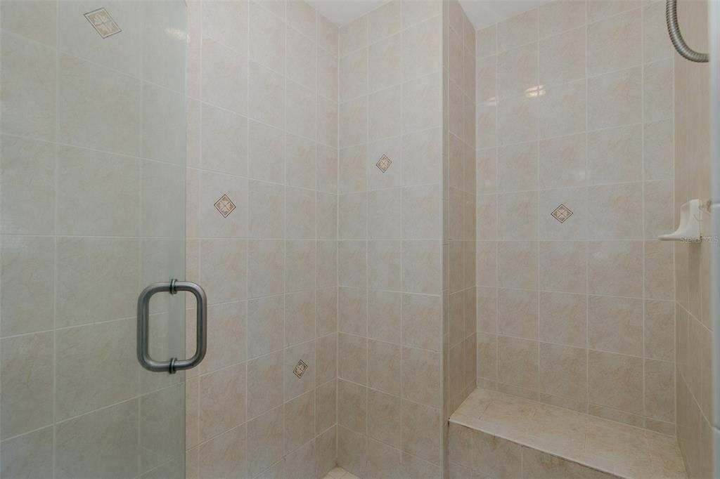 待售: $895,000 (3 贝兹, 3 浴室, 2455 平方英尺)