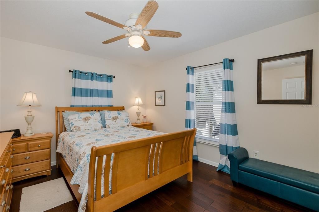 待售: $895,000 (3 贝兹, 3 浴室, 2455 平方英尺)