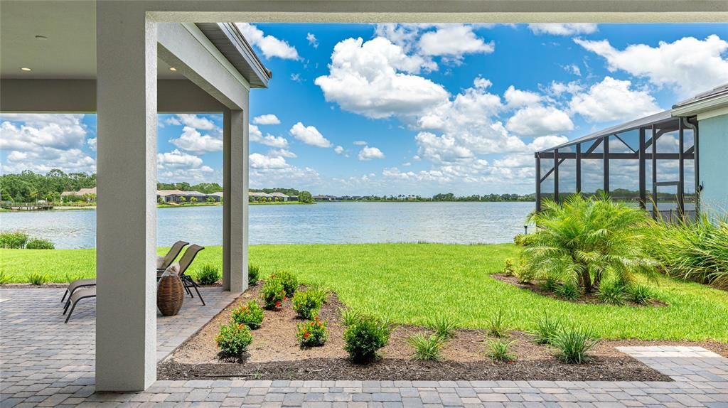 For Sale: $1,440,000 (4 beds, 4 baths, 3249 Square Feet)