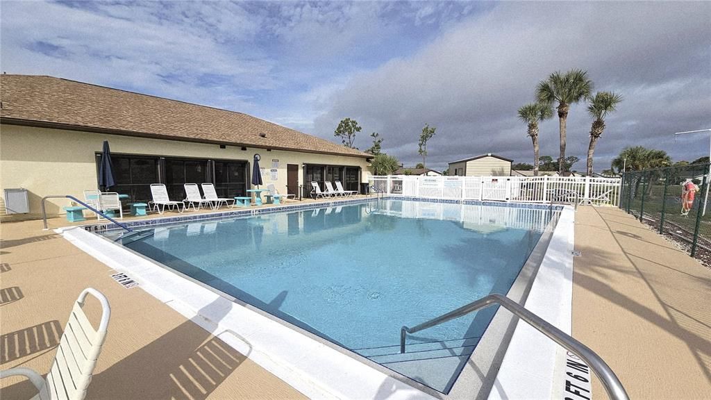 В аренду: $2,700 (2 спален, 1 ванн, 918 Квадратных фут)