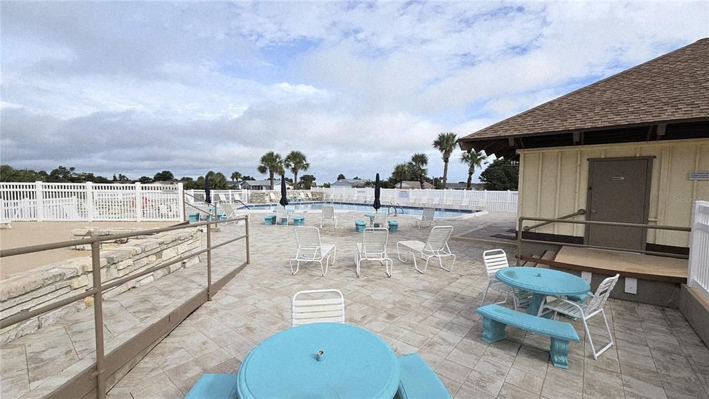 В аренду: $2,700 (2 спален, 1 ванн, 918 Квадратных фут)