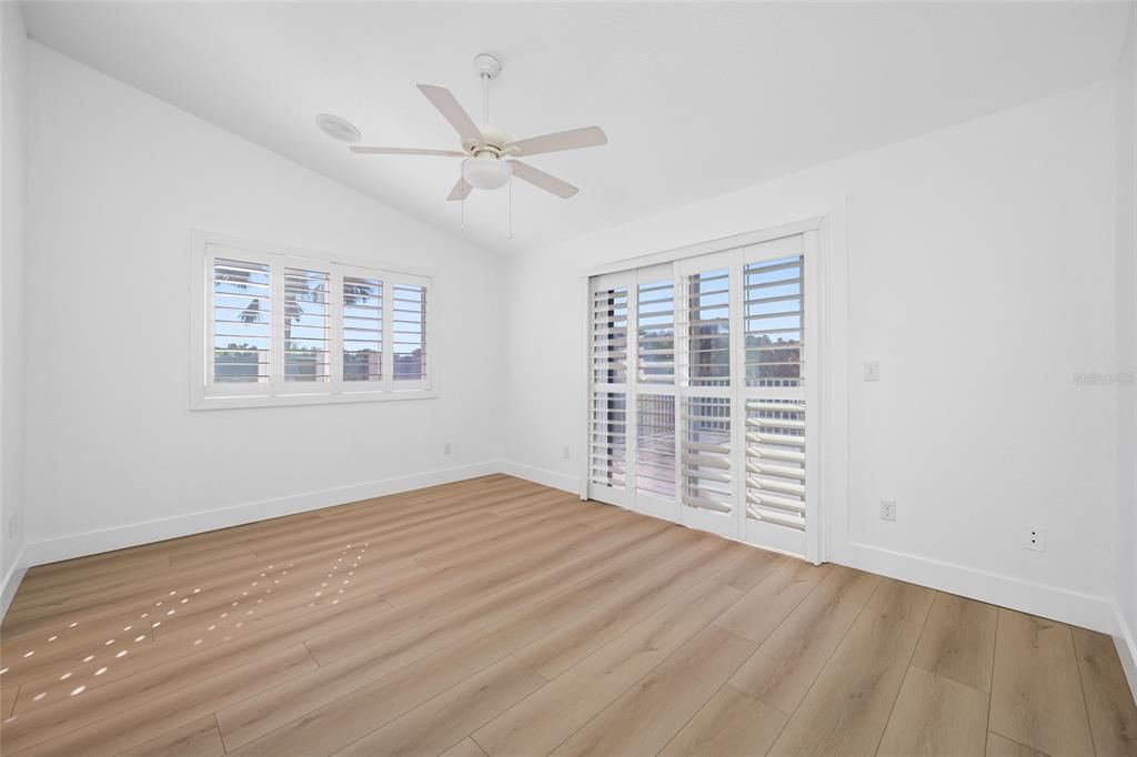 En Venta: $549,999 (3 camas, 2 baños, 1420 Pies cuadrados)