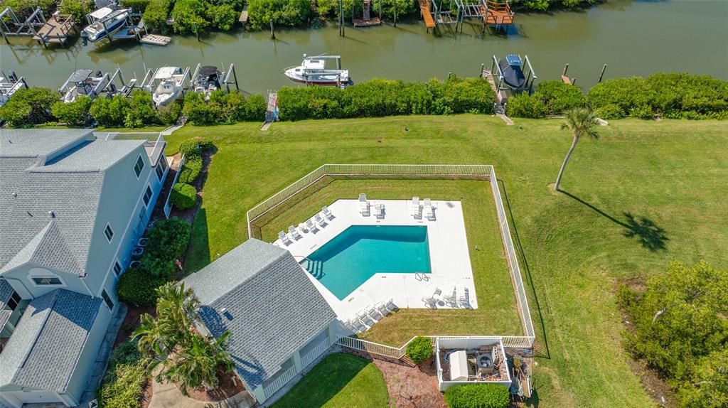 En Venta: $549,999 (3 camas, 2 baños, 1420 Pies cuadrados)