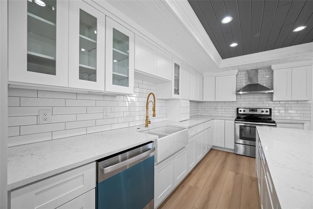 En Venta: $549,999 (3 camas, 2 baños, 1420 Pies cuadrados)