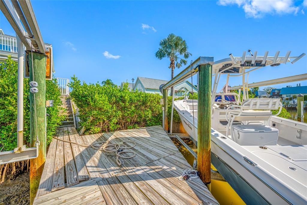 En Venta: $549,999 (3 camas, 2 baños, 1420 Pies cuadrados)