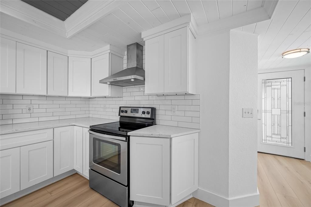 En Venta: $549,999 (3 camas, 2 baños, 1420 Pies cuadrados)