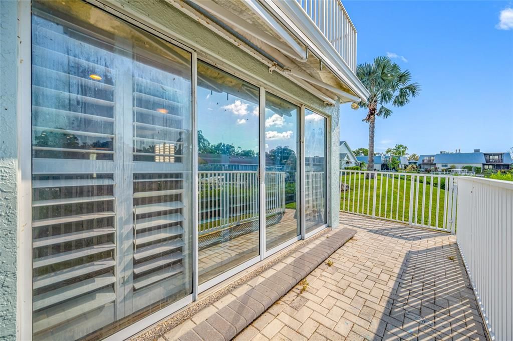 En Venta: $549,999 (3 camas, 2 baños, 1420 Pies cuadrados)