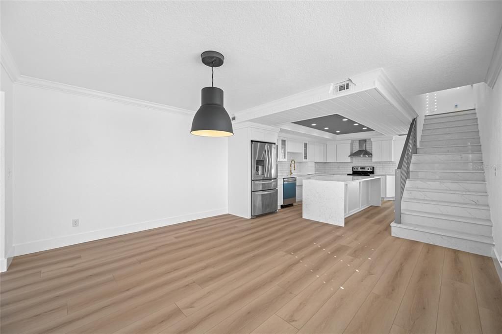 En Venta: $549,999 (3 camas, 2 baños, 1420 Pies cuadrados)