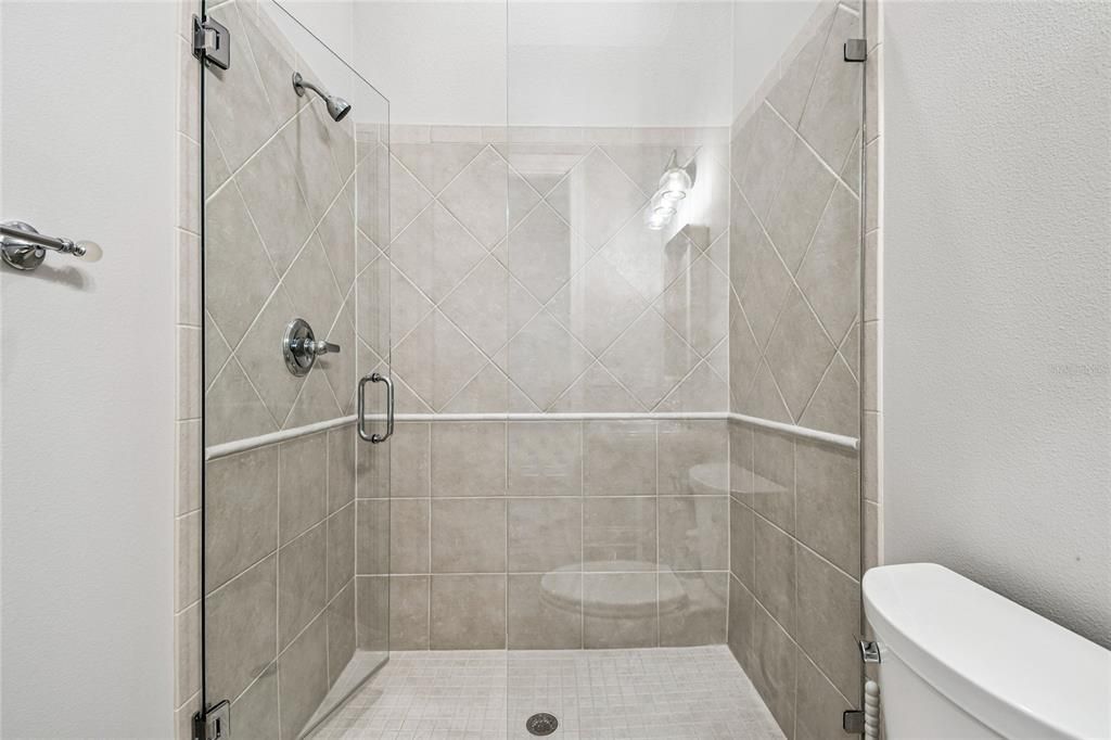 待售: $1,400,000 (5 贝兹, 4 浴室, 3962 平方英尺)