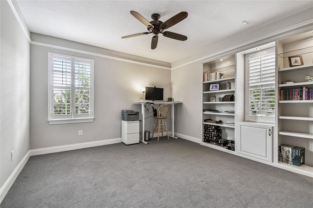 待售: $1,400,000 (5 贝兹, 4 浴室, 3962 平方英尺)