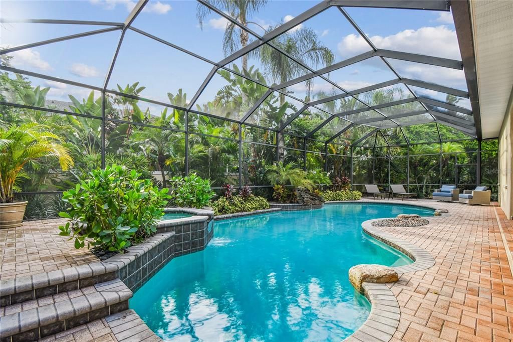 待售: $1,400,000 (5 贝兹, 4 浴室, 3962 平方英尺)