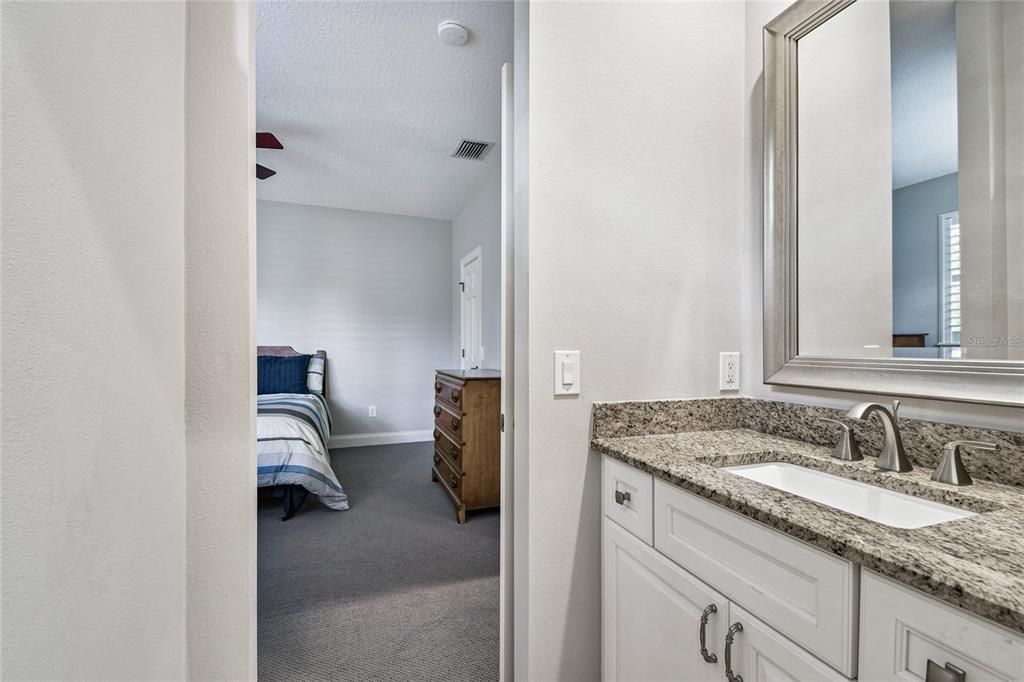 待售: $1,400,000 (5 贝兹, 4 浴室, 3962 平方英尺)