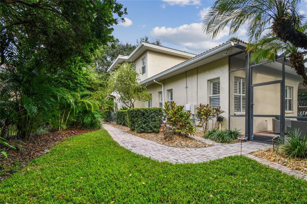 待售: $1,400,000 (5 贝兹, 4 浴室, 3962 平方英尺)