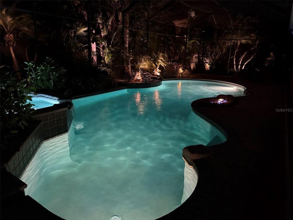 待售: $1,400,000 (5 贝兹, 4 浴室, 3962 平方英尺)