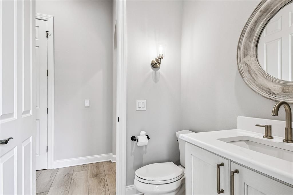 待售: $1,400,000 (5 贝兹, 4 浴室, 3962 平方英尺)