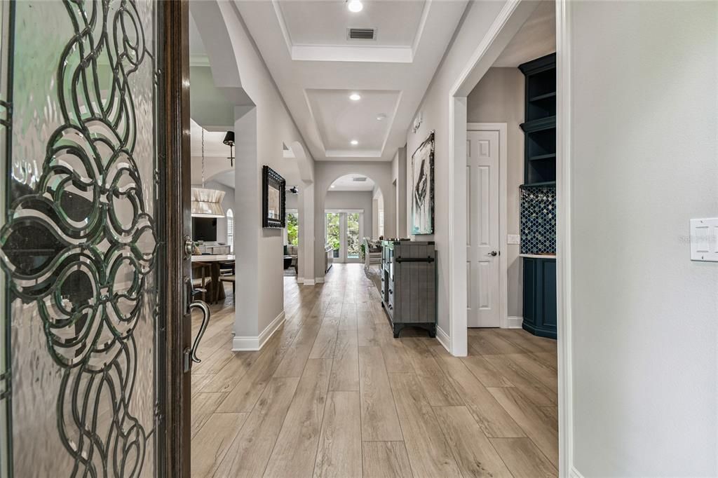 待售: $1,400,000 (5 贝兹, 4 浴室, 3962 平方英尺)