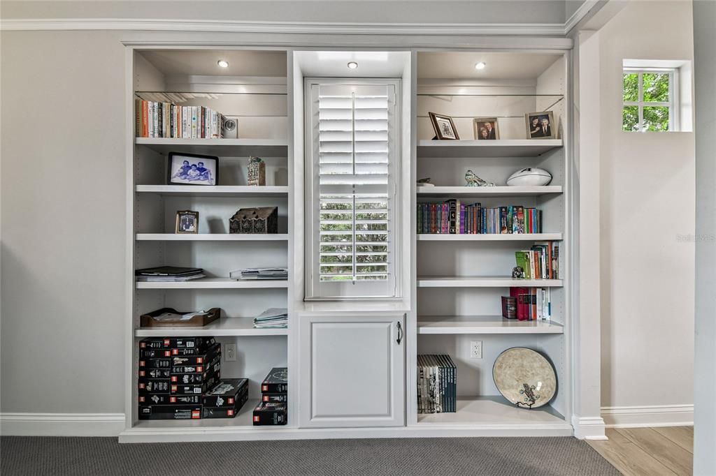 待售: $1,400,000 (5 贝兹, 4 浴室, 3962 平方英尺)