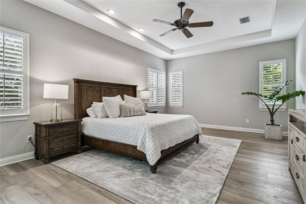 待售: $1,400,000 (5 贝兹, 4 浴室, 3962 平方英尺)