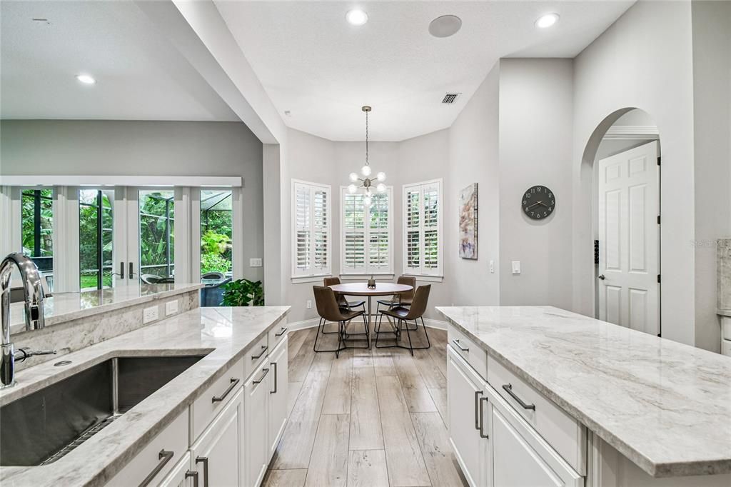 待售: $1,400,000 (5 贝兹, 4 浴室, 3962 平方英尺)