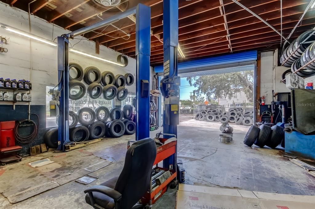 For Sale: $1,150,000 (0 beds, 0 baths, 1377 Square Feet)