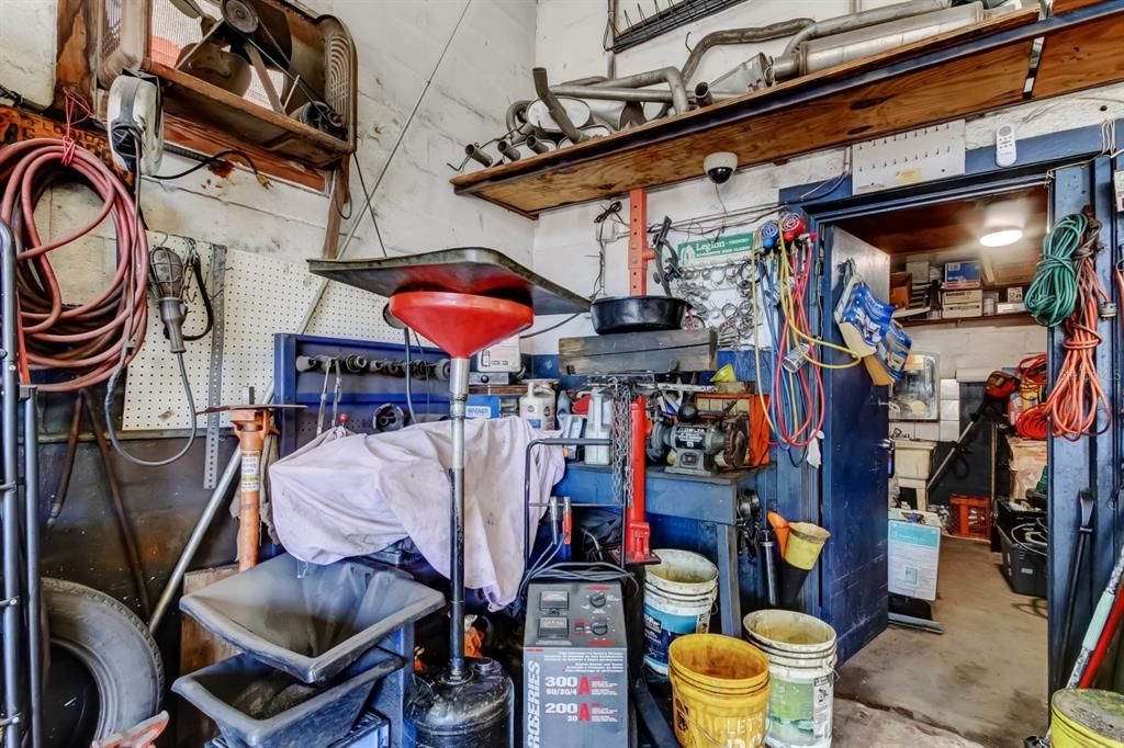 For Sale: $1,150,000 (0 beds, 0 baths, 1377 Square Feet)