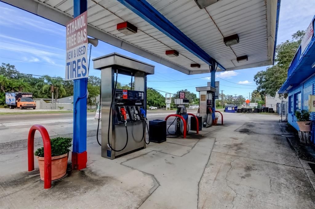 For Sale: $1,150,000 (0 beds, 0 baths, 1377 Square Feet)