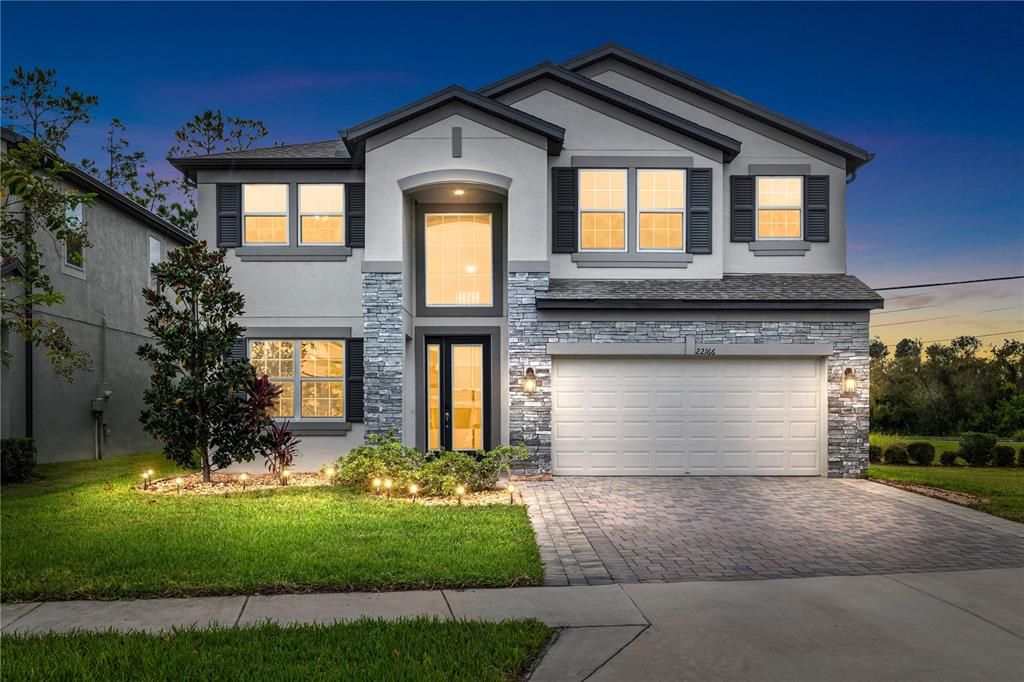 For Sale: $624,900 (5 beds, 3 baths, 3531 Square Feet)