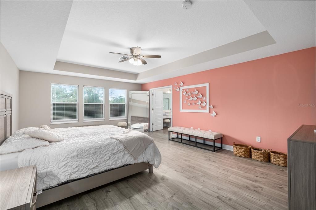 For Sale: $624,900 (5 beds, 3 baths, 3531 Square Feet)