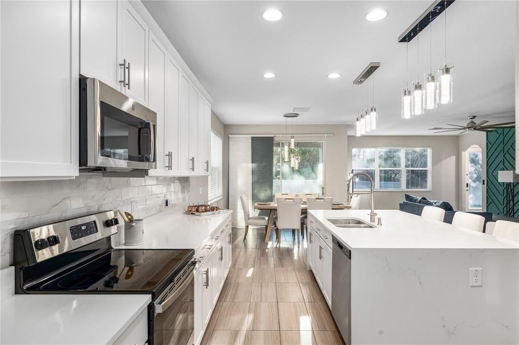 For Sale: $624,900 (5 beds, 3 baths, 3531 Square Feet)