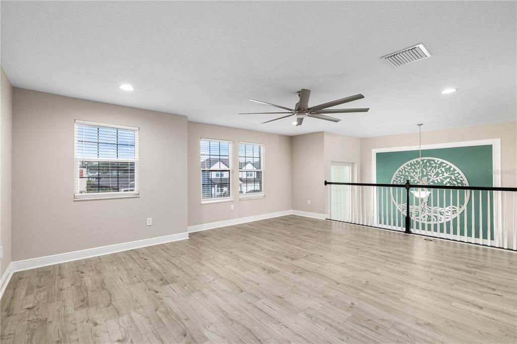 For Sale: $624,900 (5 beds, 3 baths, 3531 Square Feet)