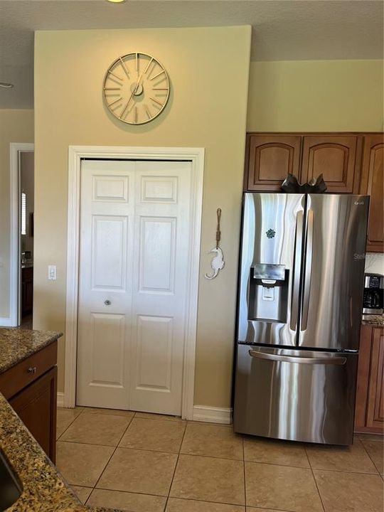 На продажу: $529,900 (4 спален, 3 ванн, 2848 Квадратных фут)