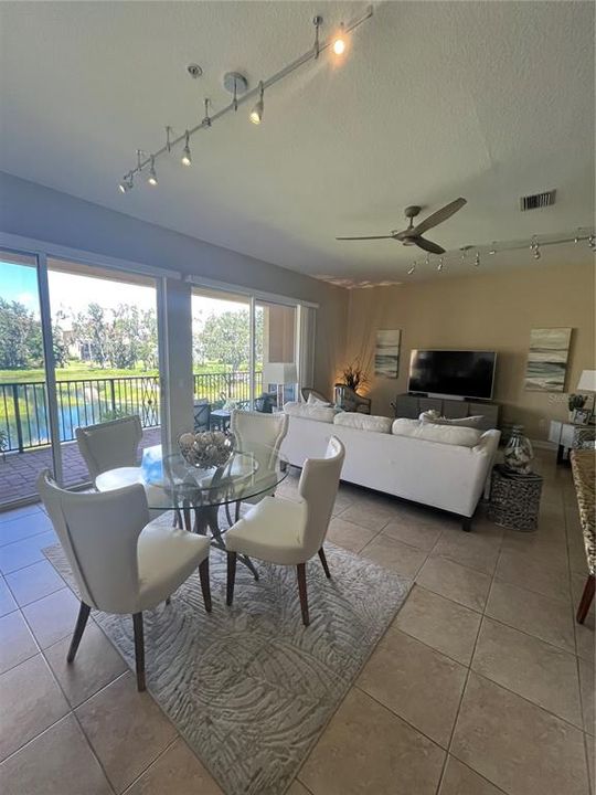 На продажу: $529,900 (4 спален, 3 ванн, 2848 Квадратных фут)