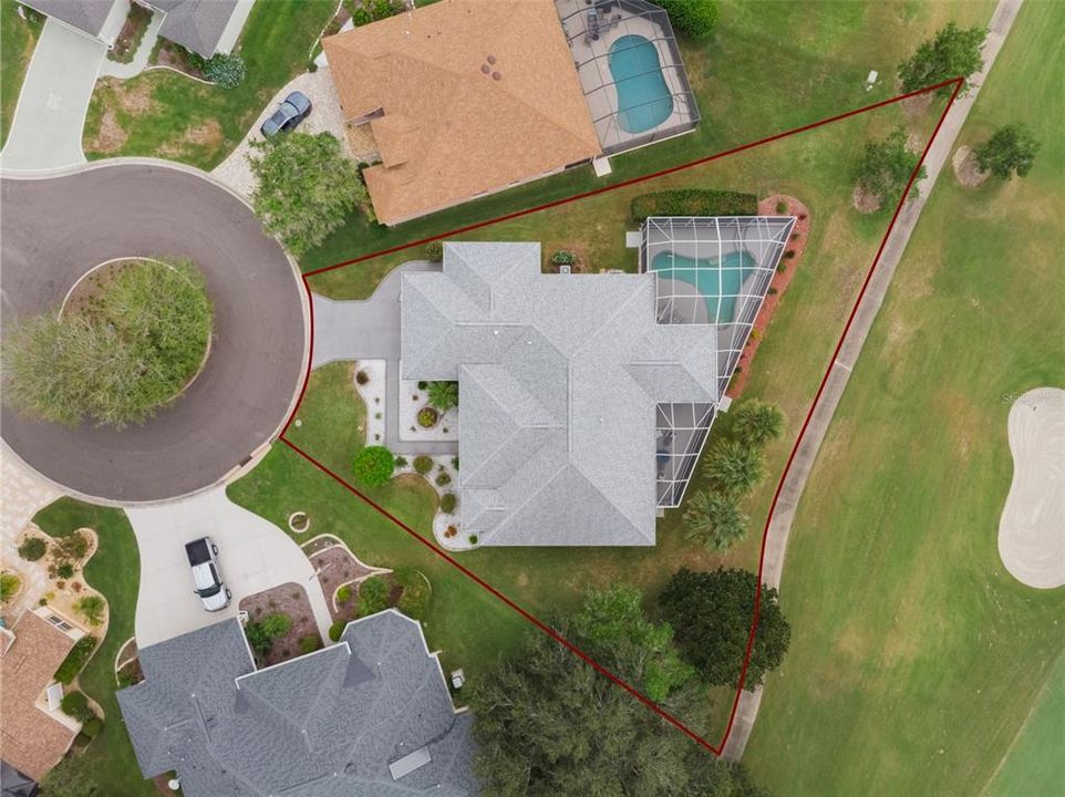 Active With Contract: $899,900 (3 beds, 2 baths, 2501 Square Feet)