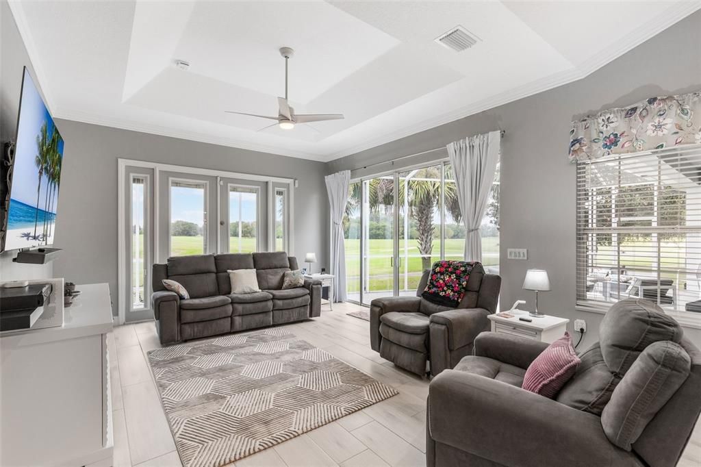 Active With Contract: $899,900 (3 beds, 2 baths, 2501 Square Feet)