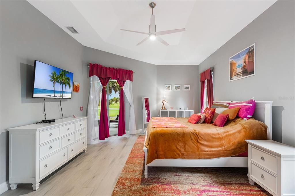 Active With Contract: $899,900 (3 beds, 2 baths, 2501 Square Feet)