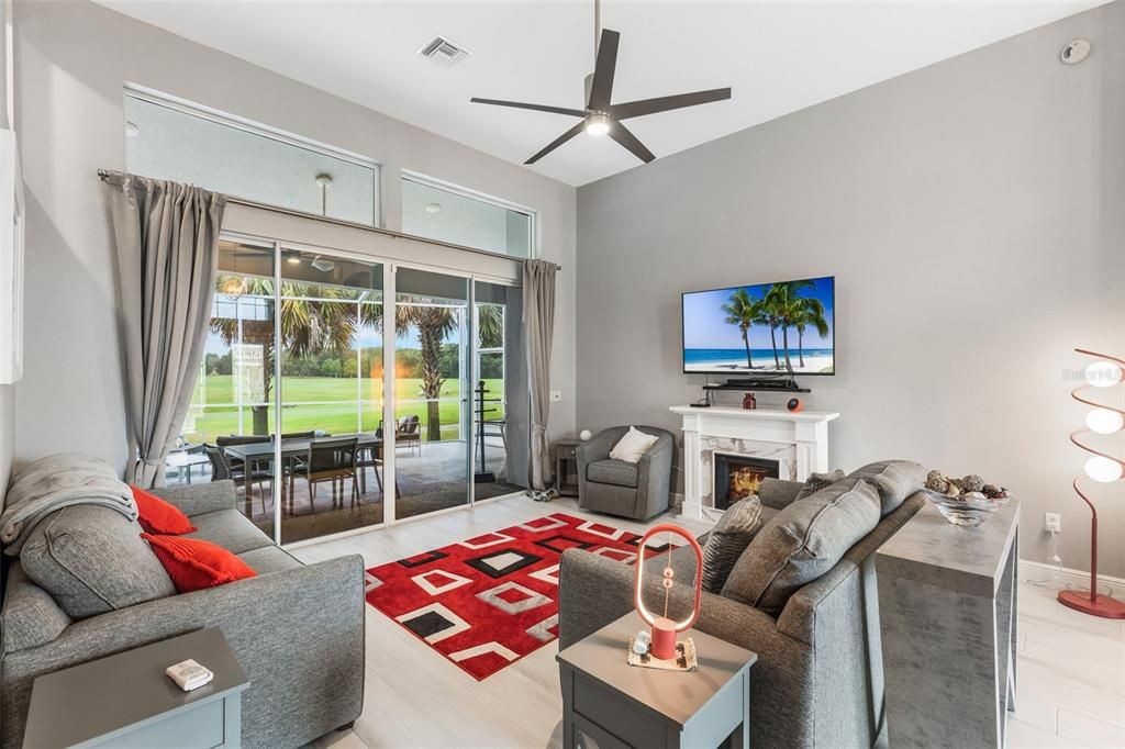 Active With Contract: $899,900 (3 beds, 2 baths, 2501 Square Feet)