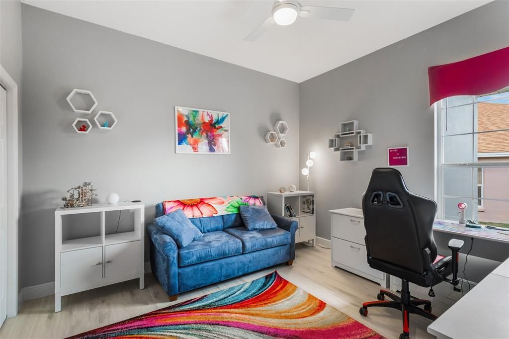 Active With Contract: $899,900 (3 beds, 2 baths, 2501 Square Feet)