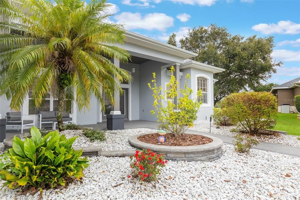 Active With Contract: $899,900 (3 beds, 2 baths, 2501 Square Feet)