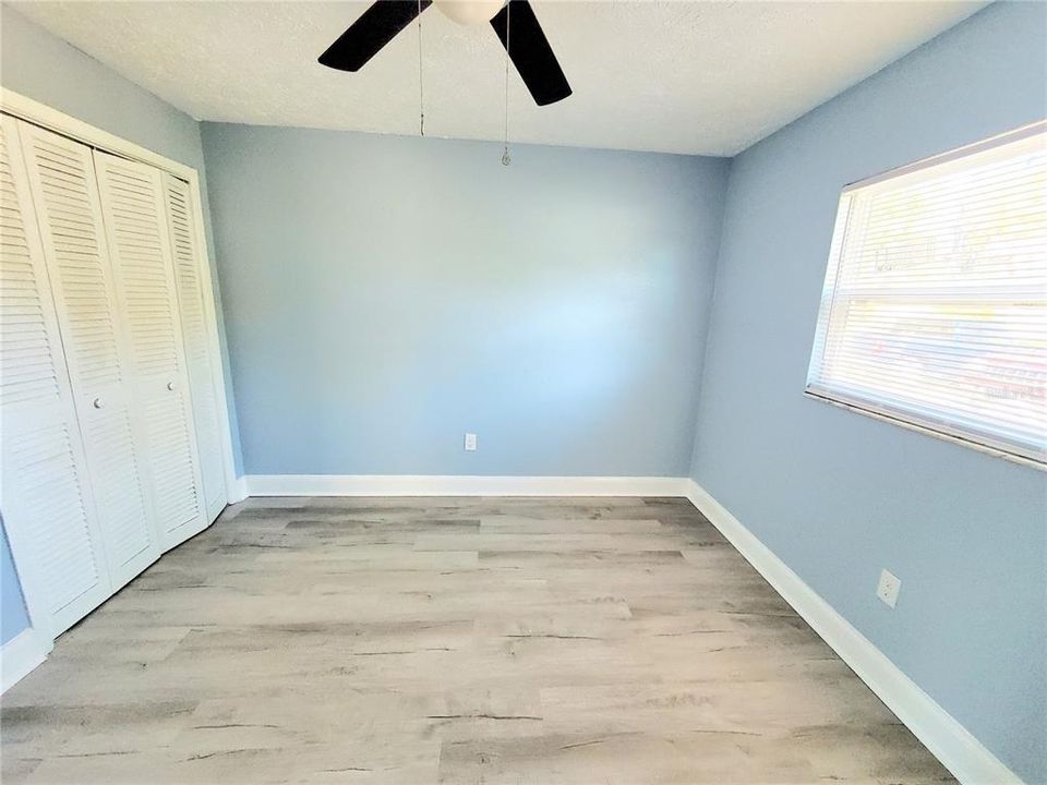 En Venta: $359,900 (4 camas, 0 baños, 1614 Pies cuadrados)