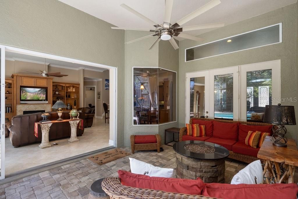 For Sale: $1,125,000 (5 beds, 4 baths, 3450 Square Feet)